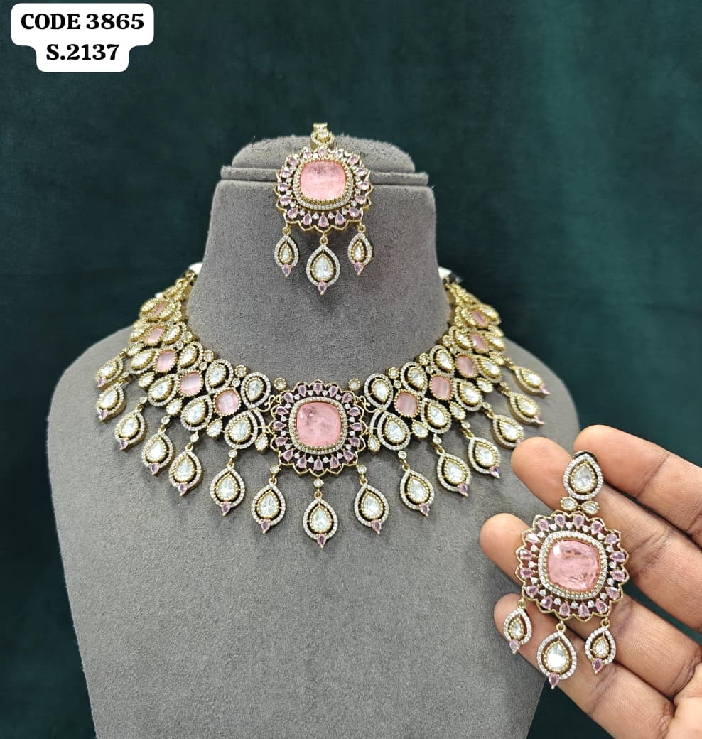 Necklace Set 041